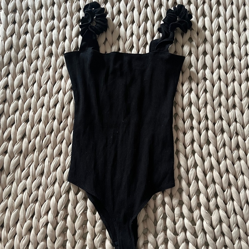 Reformation Hampton Ribbed Bodysuit - Picture 2 of 4